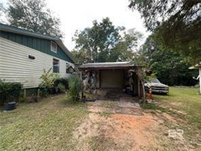 4927 Rainbow Circle, Eight Mile, AL 36613