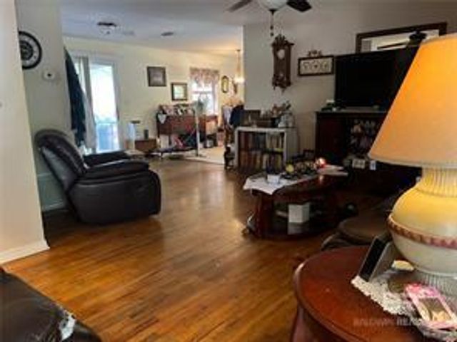 4927 Rainbow Circle, Eight Mile, AL 36613