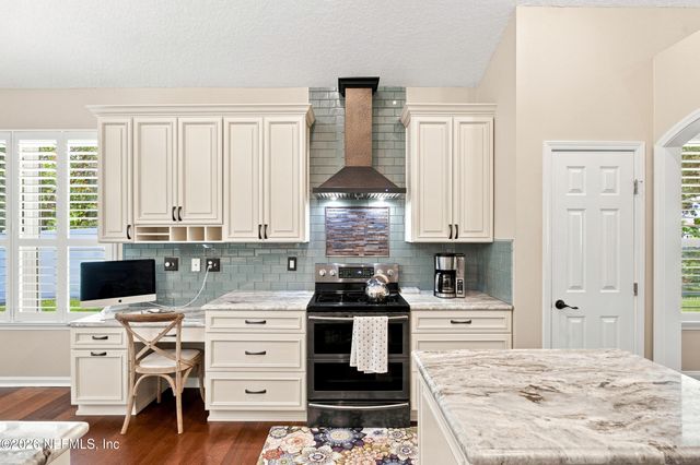 8621 ETHANS GLEN Terrace, Jacksonville, FL 32256