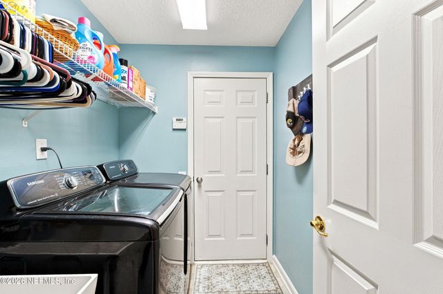 8621 ETHANS GLEN Terrace, Jacksonville, FL 32256