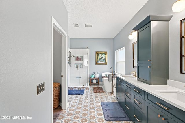 8621 ETHANS GLEN Terrace, Jacksonville, FL 32256