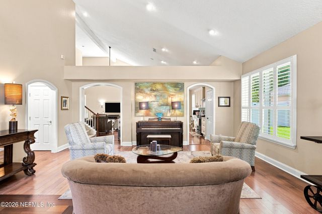 8621 ETHANS GLEN Terrace, Jacksonville, FL 32256