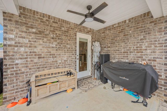 5370 Wyndell Circle, Crestview, FL 32539