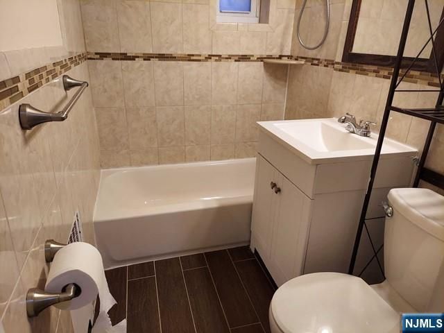 2160 Center 2K, Fort Lee, NJ 07024