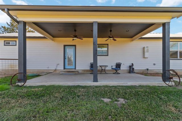 3870 S SH 304, Rosanky, TX 78953
