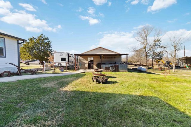 3870 S SH 304, Rosanky, TX 78953