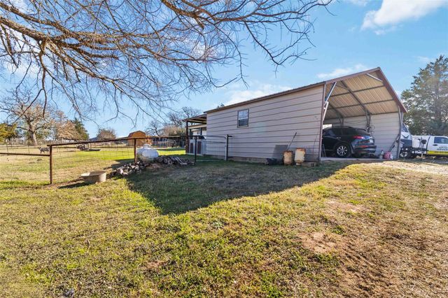 3870 S SH 304, Rosanky, TX 78953