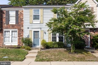 24 DORCHESTER CIR, Marlton, NJ 08053