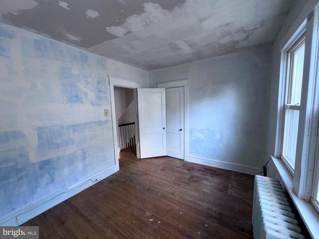 4025 TAYLOR AVE, Drexel Hill, PA 19026