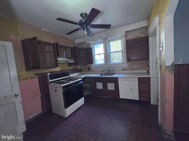 4025 TAYLOR AVE, Drexel Hill, PA 19026