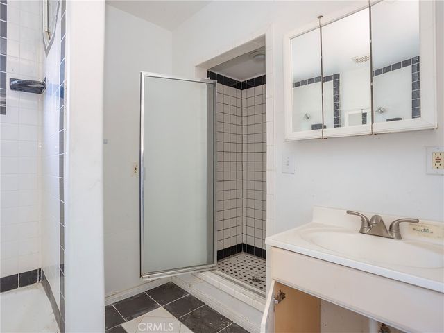 4463 Bellflower Avenue, West Toluca Lake, CA 91602