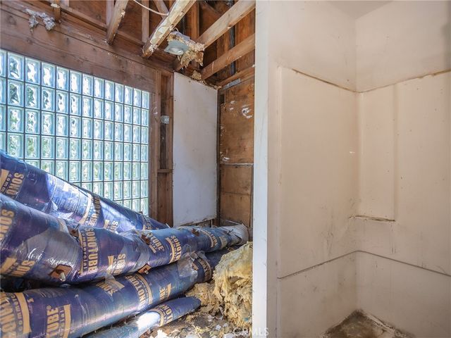 4463 Bellflower Avenue, West Toluca Lake, CA 91602