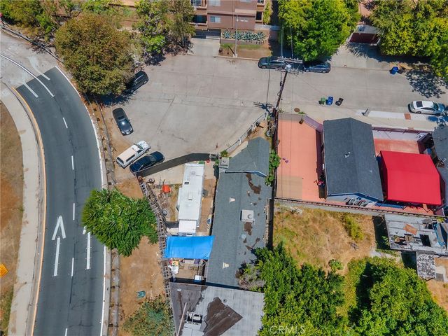 4463 Bellflower Avenue, West Toluca Lake, CA 91602