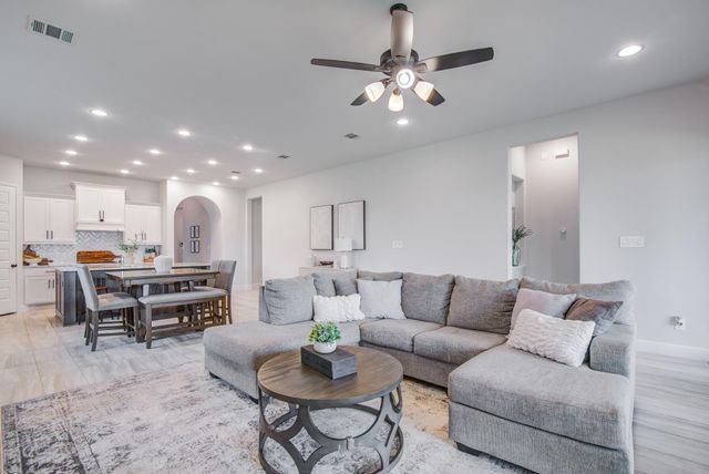 4002 Maple Glen Drive, Fulshear, TX 77441