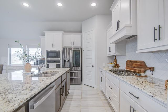 4002 Maple Glen Drive, Fulshear, TX 77441