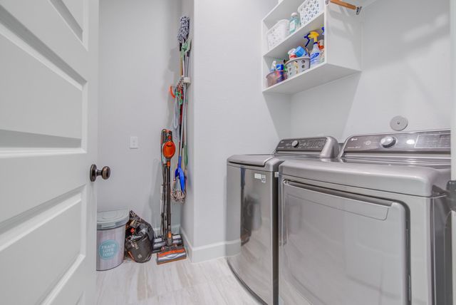 4002 Maple Glen Drive, Fulshear, TX 77441