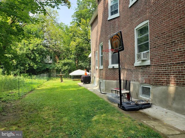 39 EDGEMERE AVE, Trenton, NJ 08618
