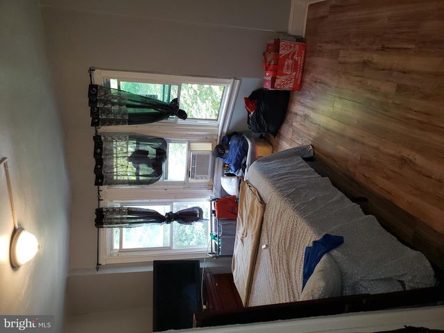 39 EDGEMERE AVE, Trenton, NJ 08618