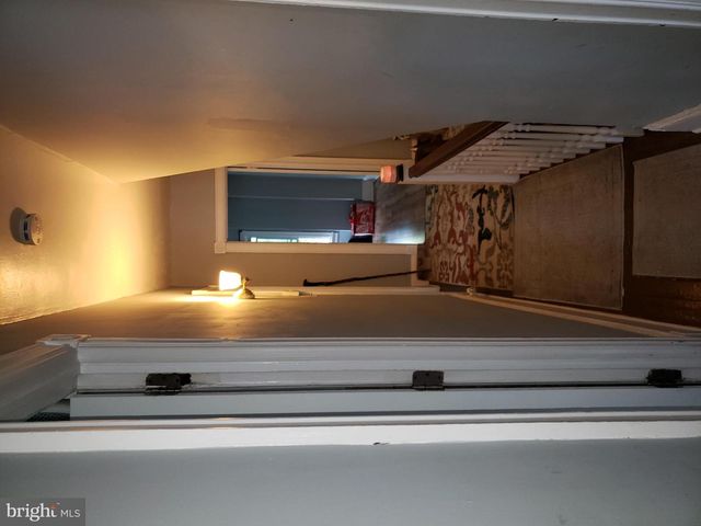 39 EDGEMERE AVE, Trenton, NJ 08618