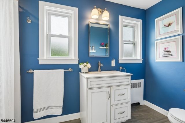 60 Haines Dr, Bloomfield Twp., NJ 07003