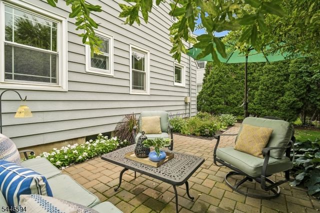 60 Haines Dr, Bloomfield Twp., NJ 07003