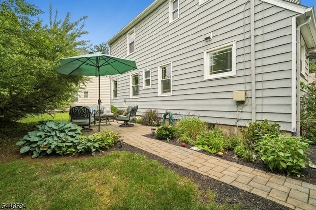 60 Haines Dr, Bloomfield Twp., NJ 07003