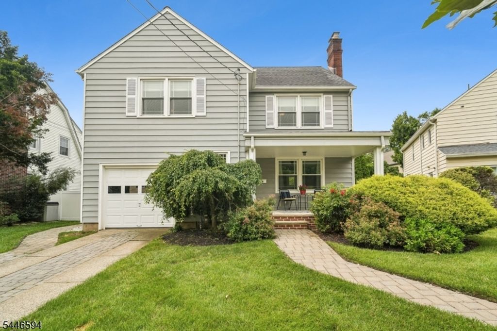 60 Haines Dr, Bloomfield Twp., NJ 07003