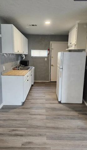 3621 Dawson Lane, Houston, TX 77051