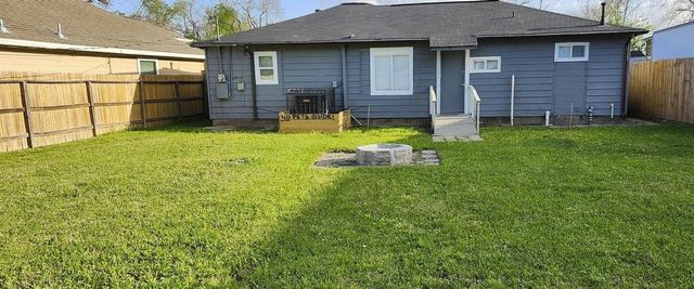 3621 Dawson Lane, Houston, TX 77051