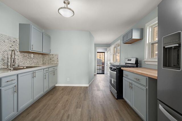 824 Johnson Street, Gary, IN 46402