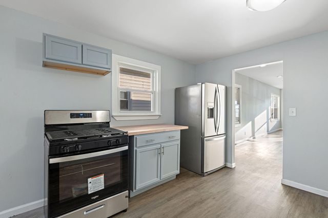 824 Johnson Street, Gary, IN 46402