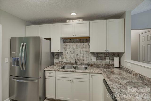 170 State Park Road, Troutman, NC 28166