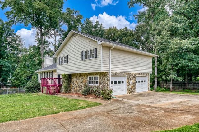 1456 Scholar Drive, Lawrenceville, GA 30044