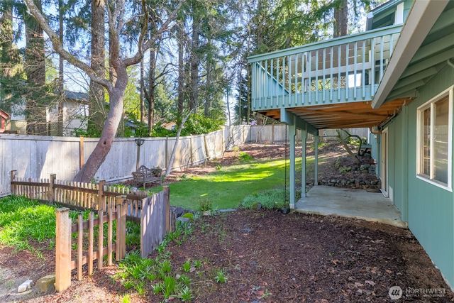 2714 Dundee Place NW, Olympia, WA 98502