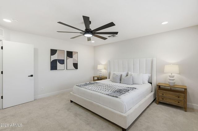 3360 W SANTA CRUZ Avenue, San Tan Valley, AZ 85144
