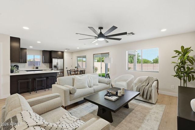 3360 W SANTA CRUZ Avenue, San Tan Valley, AZ 85144
