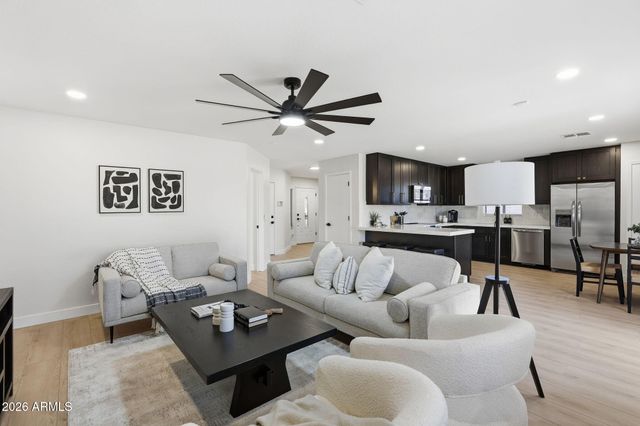 3360 W SANTA CRUZ Avenue, San Tan Valley, AZ 85144