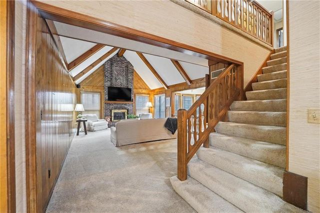 8003 Mullen Road, Lenexa, KS 66215