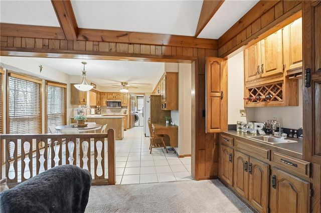 8003 Mullen Road, Lenexa, KS 66215