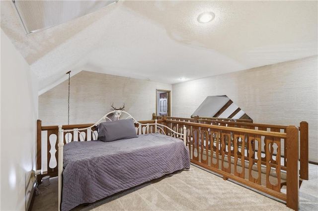 8003 Mullen Road, Lenexa, KS 66215