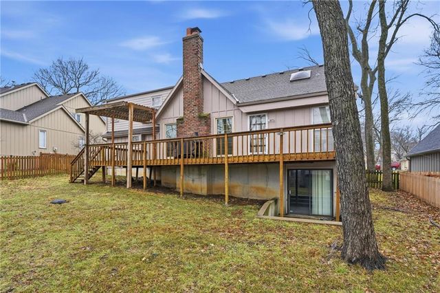 8003 Mullen Road, Lenexa, KS 66215