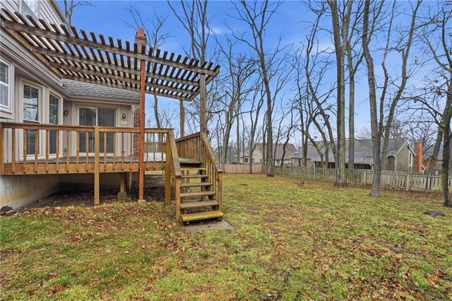 8003 Mullen Road, Lenexa, KS 66215