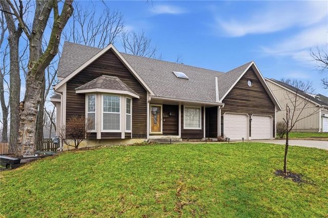 8003 Mullen Road, Lenexa, KS 66215