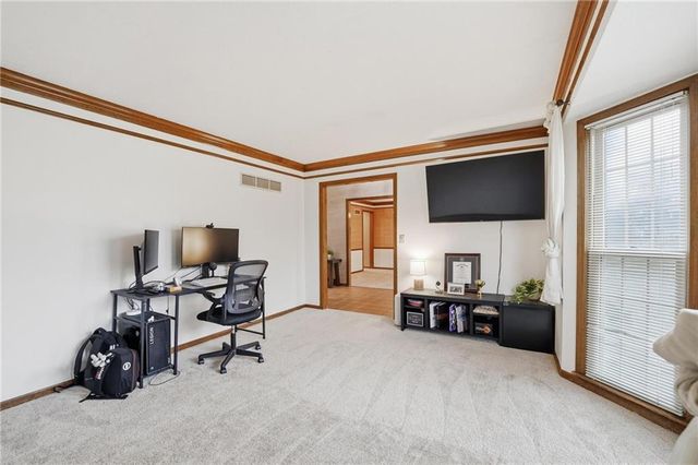 8003 Mullen Road, Lenexa, KS 66215