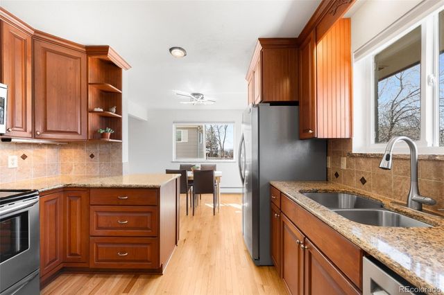 6823 Garland Street, Arvada, CO 80004