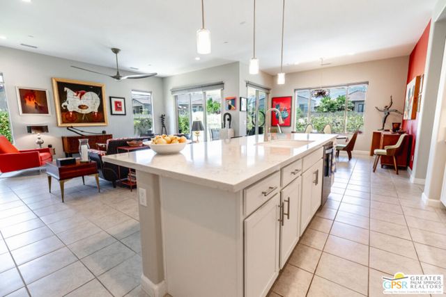 13 Chablis, Rancho Mirage, CA 92270