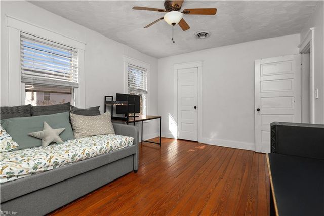 21 Linden AVE, Portsmouth, VA 23704