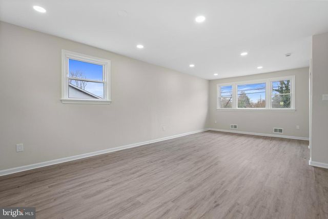 7804 DARCY RD, District Heights, MD 20747