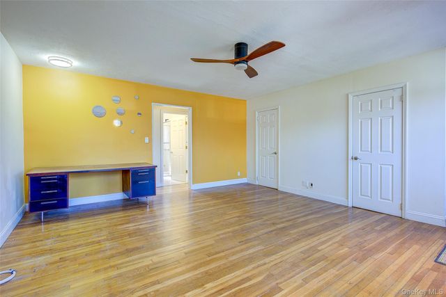 160-36 Cross Island Parkway 6-203, Whitestone, NY 11357