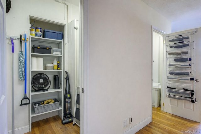 160-36 Cross Island Parkway 6-203, Whitestone, NY 11357